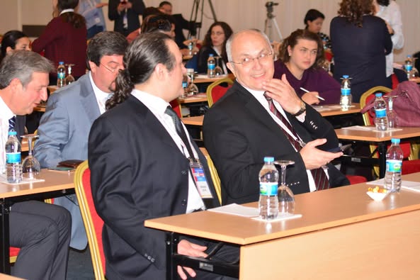 İNFEKSİYON DÜNYASI ÇALIŞTAYI 2018, saygı duruşu ve İstiklal Marşımızın ardından Dr. Numan İlteriş ÇEVİK, Teletıp ve Eğitim Derneği Başkanı Prof. Dr. Hamdi AKAN ile Çalıştay Başkanları Prof. Dr. Dilek ARMAN ve Prof. Dr. İsmail BALIK'ın açılış konuşmalarıyla 22 Mart 2018, Perşembe günü saat 09.00’da Wyndham Otel, Ankara’da 142 katılımla başladı.