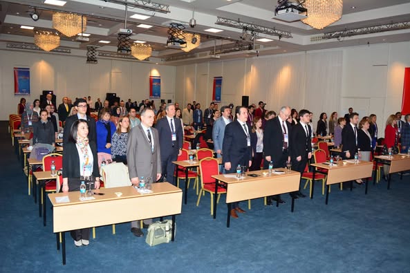 İNFEKSİYON DÜNYASI ÇALIŞTAYI 2018, saygı duruşu ve İstiklal Marşımızın ardından Dr. Numan İlteriş ÇEVİK, Teletıp ve Eğitim Derneği Başkanı Prof. Dr. Hamdi AKAN ile Çalıştay Başkanları Prof. Dr. Dilek ARMAN ve Prof. Dr. İsmail BALIK'ın açılış konuşmalarıyla 22 Mart 2018, Perşembe günü saat 09.00’da Wyndham Otel, Ankara’da 142 katılımla başladı.