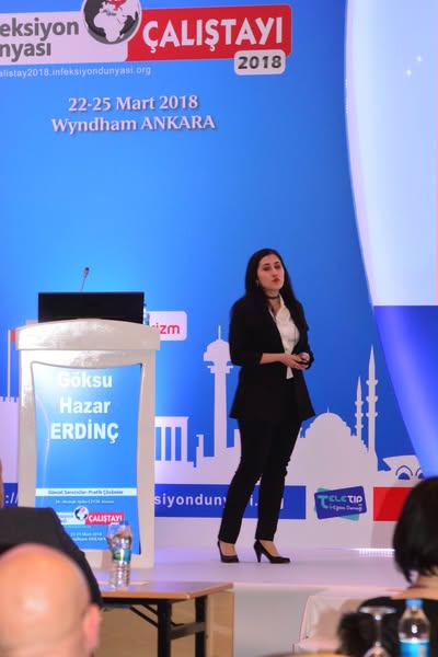 İnfeksiyon Dünyası Çalıştayı 2018’in, “SAĞLIK SEKTÖRÜNDE KİŞİSEL VERİLERİN KORUNMASI” konferansı Av. Göksu Hazar ERDİNÇ tarafağından gerçekleştirildi. 2. Gün, 23 Mart 2018