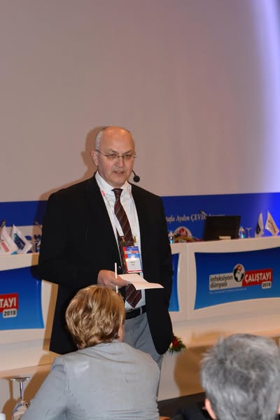 İnfeksiyon Dünyası Çalıştayı 2018’in, “SERBEST KÜRSÜ: HIV/AIDS” oturumu 109 katılımla gerçekleşti. 3. Gün, 24 Mart 2018.