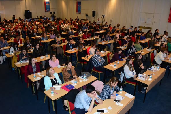 İnfeksiyon Dünyası Çalıştayı 2018’in, “KİKDE ÖNLENMESİNDE GÜNCEL YAKLAŞIMLAR VE TÜRKİYE ULUSAL KILAVUZU” oturumu 183 katılımla gerçekleşti. 2. Gün, 23 Mart 2018.