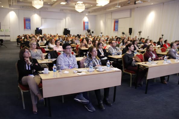 İnfeksiyon Dünyası Çalıştayı 2018’in, “YOĞUN BAKIM'DA İNVAZİV KANDİDA ENFEKSİYONLARININ YÖNETİMİ” oturumu 154 katılımla gerçekleşti. 2. Gün, 23 Mart 2018.